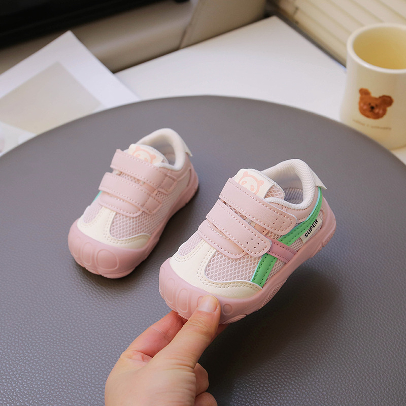 Hodajuće cipele za bebe, mekana potplat, unisex, proljetni model 2026, zatvarač na Velcro, PU umjetna koža, crtani uzorak, niski vrh, korejski stil