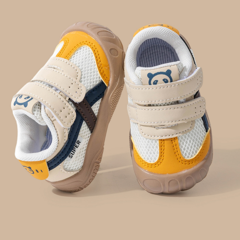Cipele za prve korake za bebe i malu djecu, mrežasti gornji dio, umjetna koža, mekani đon, Velcro kopča, unutarnja upotreba, uzrast 12–36 mjeseci, proljeće 2026