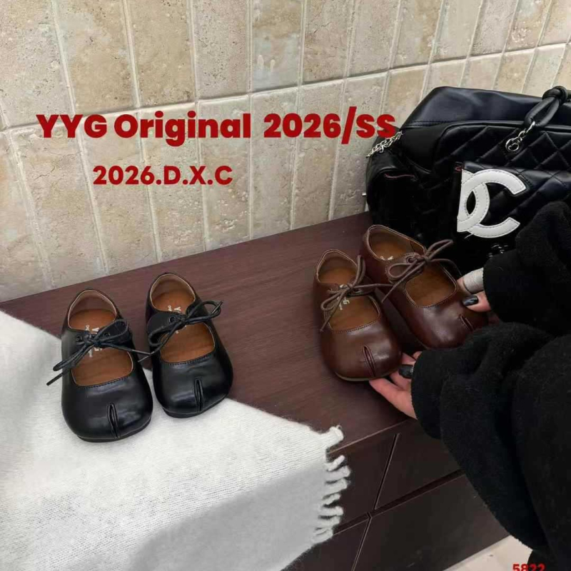 Cipele za djevojčice, proljeće 2026 – retro korejski stil, lažni podijeljeni prst, niski vrh, mekana potplata, jednofarbne cipele za princeze