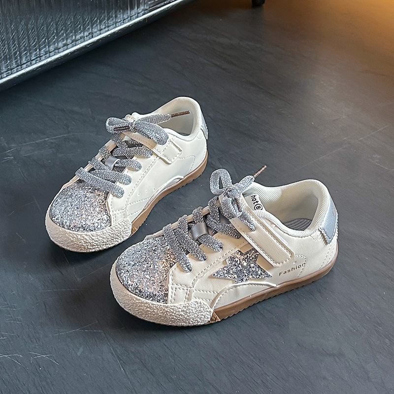 Dječje tenisice sa šljokicama i zvjezdicama, bijele, casual model, proljeće 2026, unisex, vintage istrošeni izgled