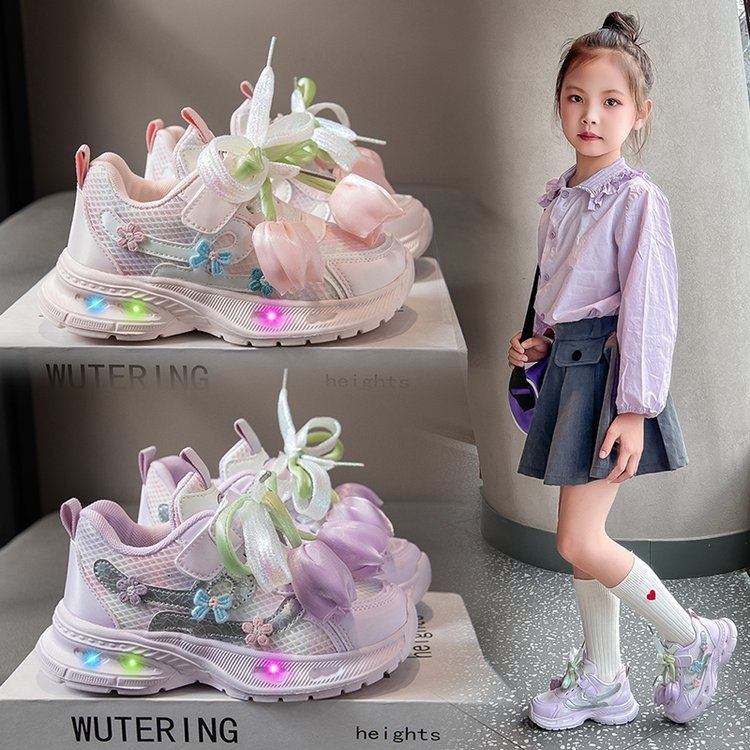 Dječje svijetleće tenisice s mrežastim gornjim dijelom, prozračnim, mekanom potplatom, za trčanje, s cvjetnim uzorkom, u stilu chunky dad sneakers, jesen 2025