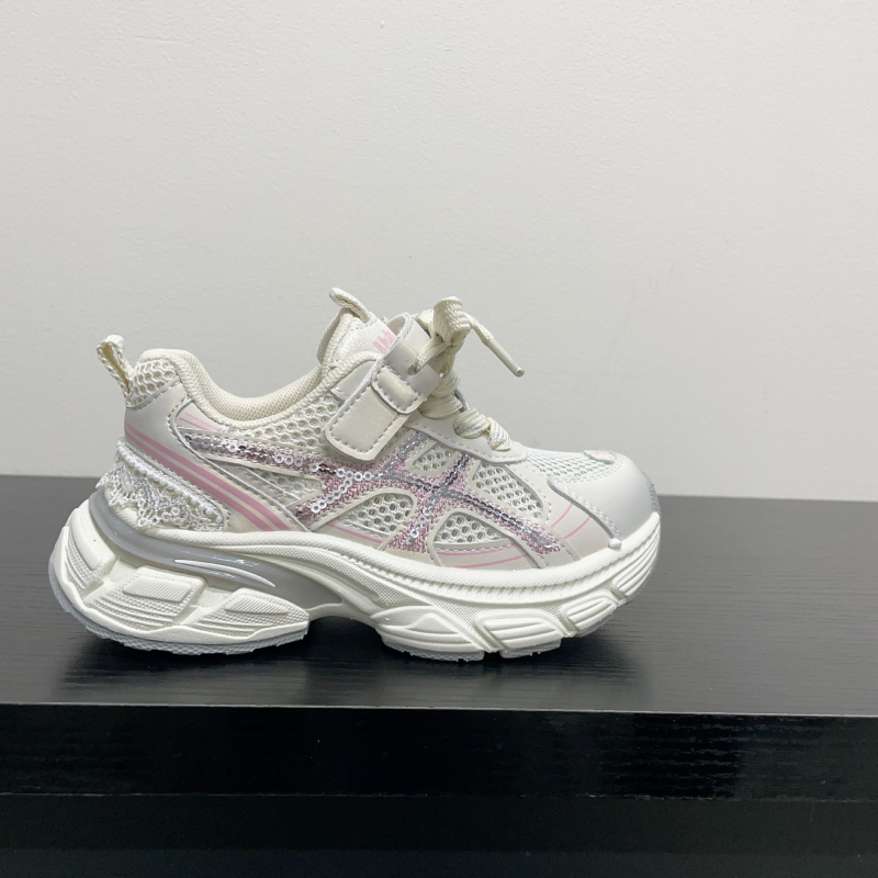 Dječje tenisice s ukrasom od šljokica, prozračne i udobne, klasični mrežasti gornji dio, ljeto 2026, stil dad sneakers