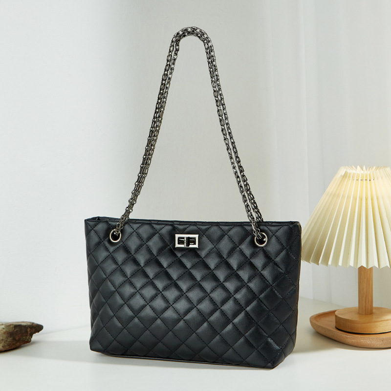 Ljetna nova ženska torba s lancem, nosiva u ruci, na ramenu ili crossbody, prešivani dijamantni uzorak, velika kapaciteta
