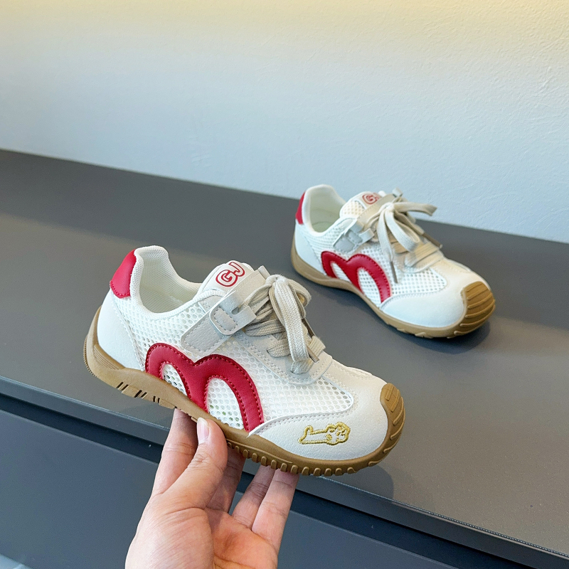Dječje tenisice s mrežastim gornjim dijelom i mekom potplatom, Forrest Gump stil, proljeće 2026, zatvarač Velcro, unisex, protuklizne