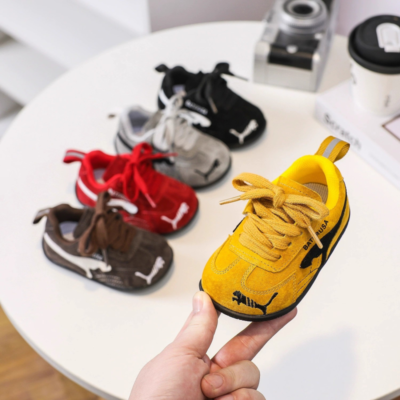 2026 Djecu tenisice s tankom potplatom, retro mat završna obrada, unisex