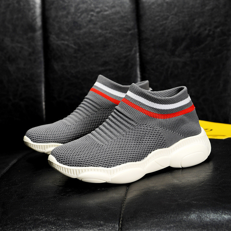 Ľahké detské ponožkové tenisky s sieťovaným horným dielom a gumovou podrážkou