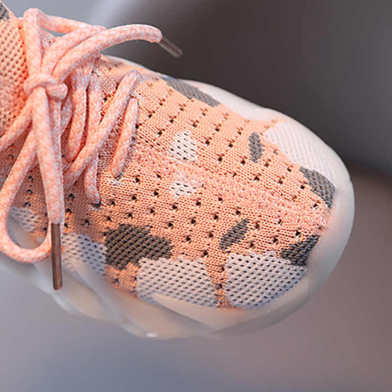 Detské športové topánky s priedušnou sieťovinou na jar a leto, štýl Coconut, ľahké, model 2021, značka Yilange