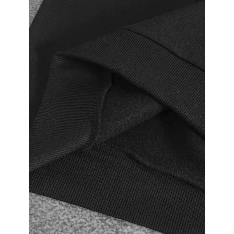 Европейски и американски стил мъжки суитшърт с буквен принт, готик дизайн, модерен градски уличен стил, есен 2025