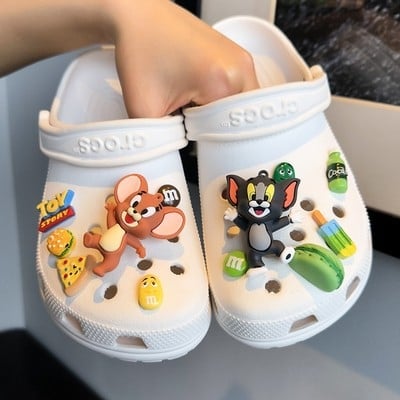 DIY dodatak za Crocs – cvjetna kopča za papuče s motivima miša i mačke