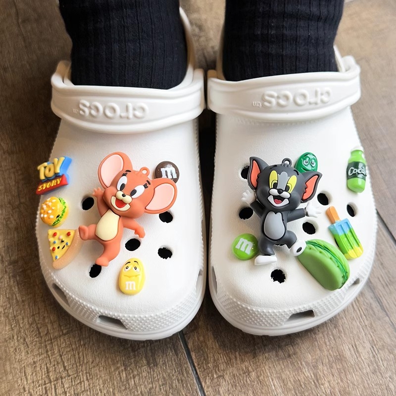 DIY dodatak za Crocs – cvjetna kopča za papuče s motivima miša i mačke