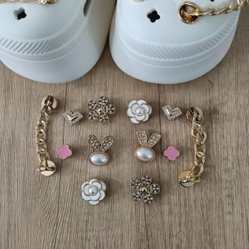 Nova DIY Chanel-inspirirana lanac s glavom zeca za cipele Crocs-stila, odvojiva ukrasna dekoracija s cvijetom i kopčom