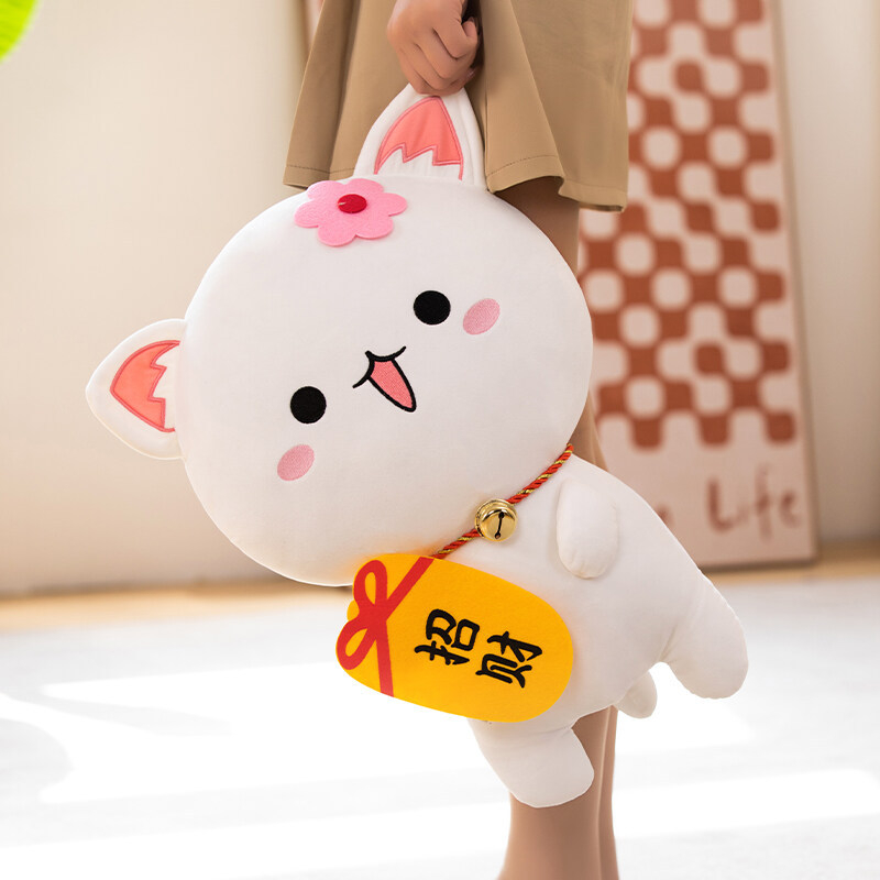 Mačka Maneki Neko od pliša – ukrasni privjesak za dom, dar za žene