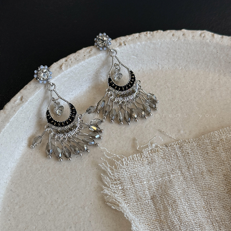Vintage etno stil kristalne naušnice s resicama za žene – boho viseće naušnice