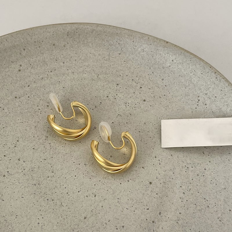 Clipsuri circulare pentru urechi, fără piercing, stil minimalist, aspect premium pentru femei