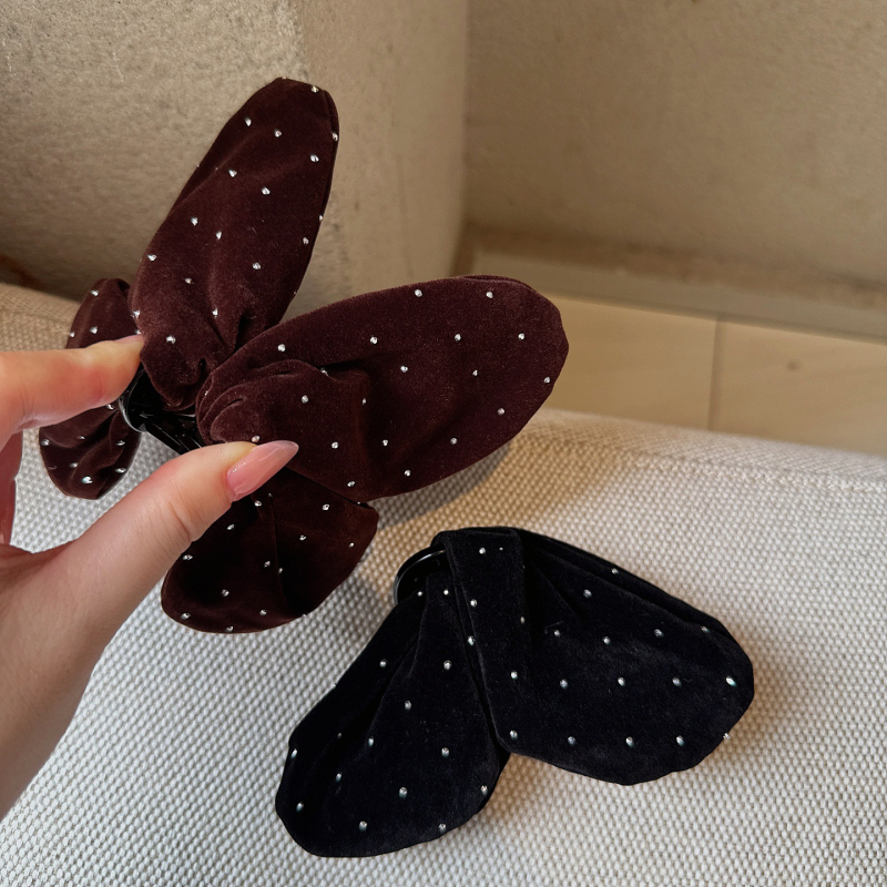 Hepburn stil plišasti velur kopča za kosu s Baby's Breath, elegantna leptir kopča za kosu za stražnji dio glave, shark clip