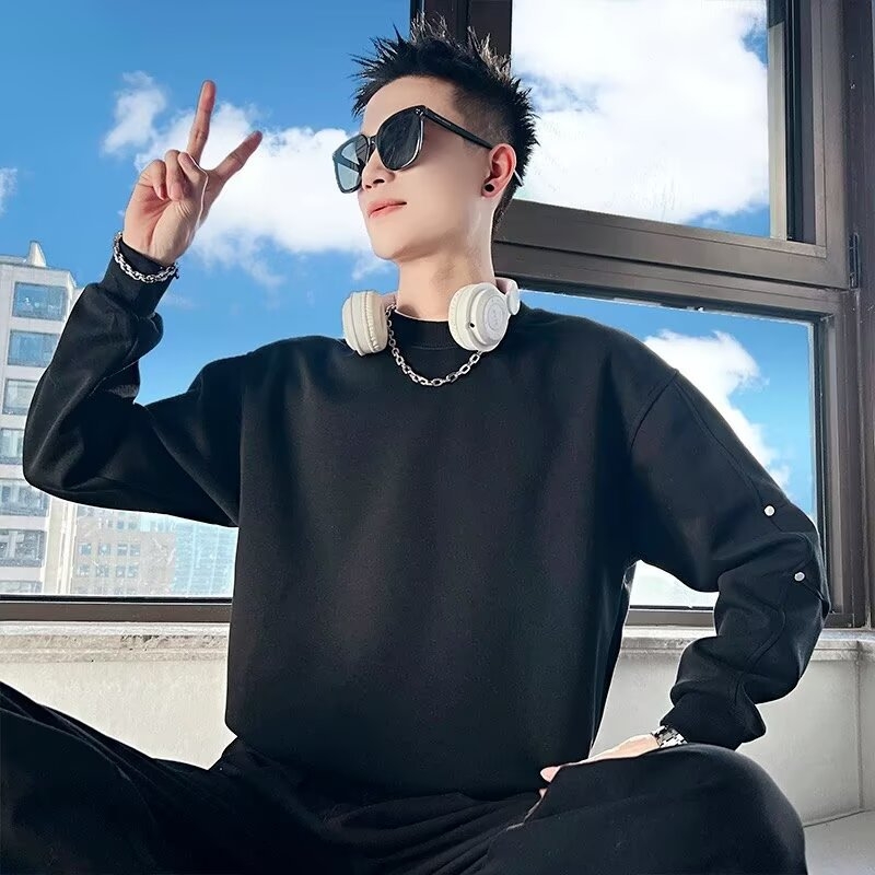 Мъжки есенен суитшър – модерен, семпъл свободен силует, универсален стил, кръгло деколте, дълги ръкави
