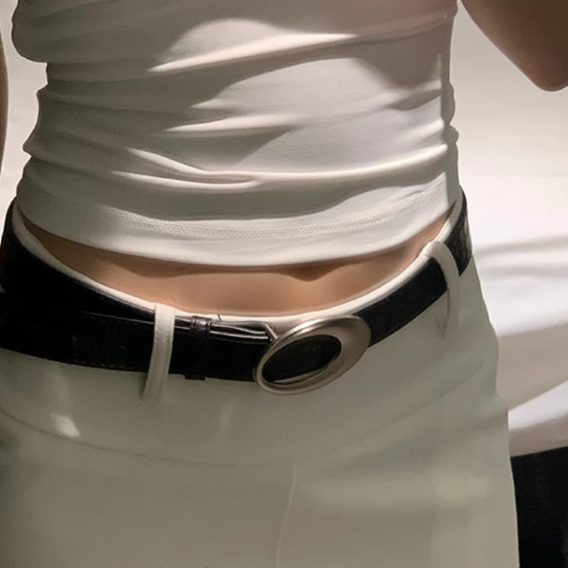 Ženski crveni Y2K pojas, američki retro stil, ugravirana umjetna koža, spona od legure, kopčanje na snaps, širina 2-4 cm, duljina 105 cm, proljeće 2024