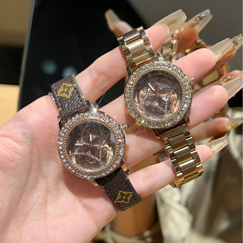 DIM ženski sat s dijamantima oko cifernika, kožni kaiš, kvarcni Miyota, svjetleće kazaljke, okrugli brojčanik promjera 32 mm, vodootpornost 30 m