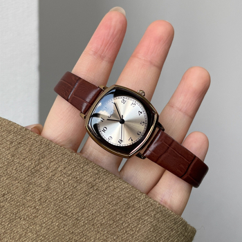 Gedi retro jesenski ženski sat s kožnim remenom, diskretan luksuz, nišni stil, kvarcni mehanizam, kvadratni brojčanik 26 mm