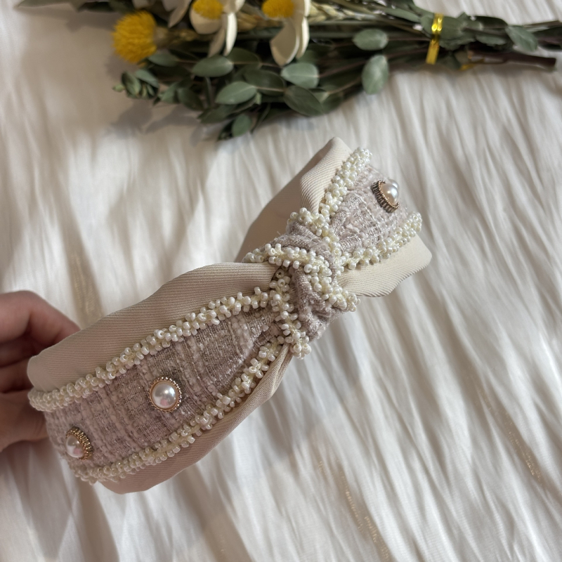 Bandica za kosu s perlama u Chanel stilu, vintage čvor, elegantan široki rub dodatak za kosu