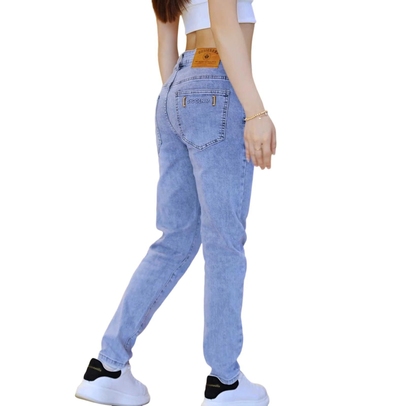 2025 új férfi világoskék farmernadrág, slim-fit, univerzális stílus, tavaszi cropped fazon