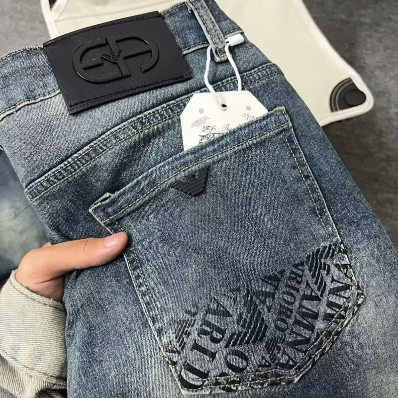 Мъжки дънки в измит син цвят, лека еластичност, Slim Straight кройка, модерен европейски стил 2025