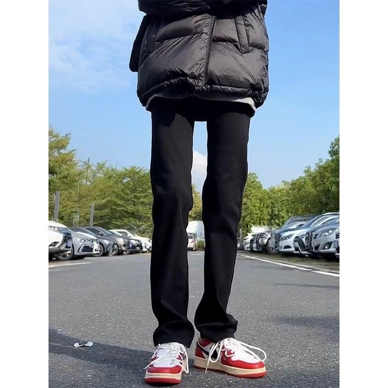 Crne muške traperice Cleanfit Bootcut – uski ravni kroj, gradski stil