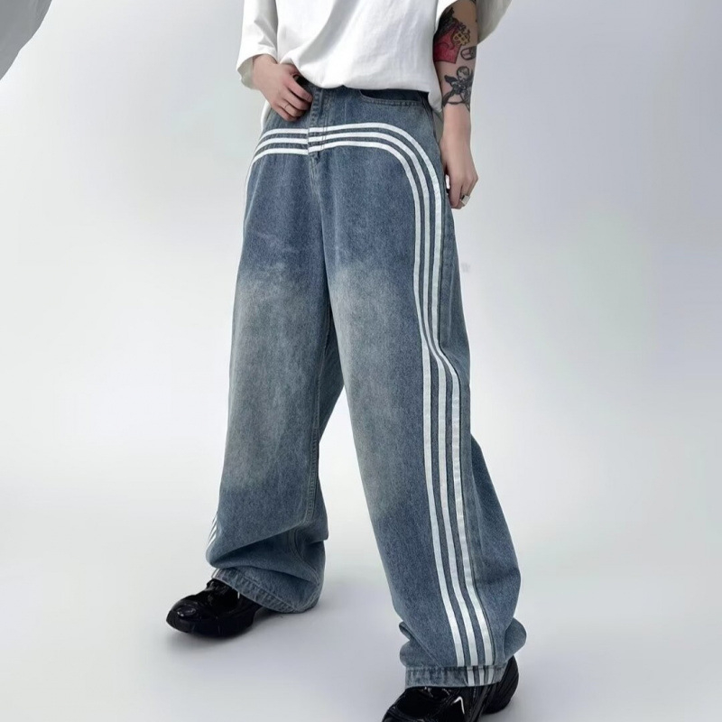Muške traperice ravnog kroja, opuštene, panel s tri trake i trakom, isprani denim