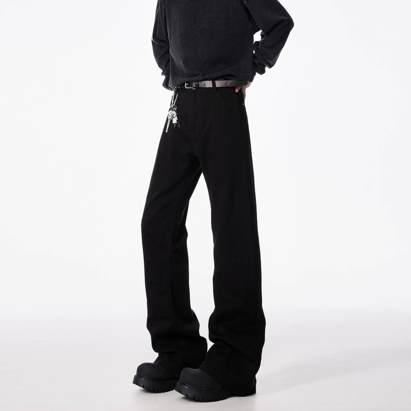 Muške bootcut hlače crne boje, s blagim izduženjem nogavica, američki stil slim straight