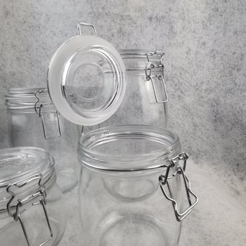 Staklena posuda za pohranu s metalnim klipom, kvadratnog oblika, 500 ml, za zrna kave, kiseli krastavci i voćna vina