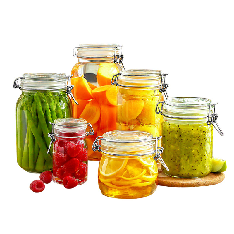 Staklene posude s klipsnim poklopom, hermetički zatvorene za kuhinjsko skladištenje, za kiseljenje i infuziju vina.