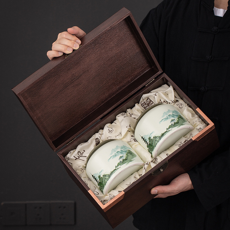 Keramička zatvorena posuda u darovnoj kutiji za čaj Longjing i Maojian