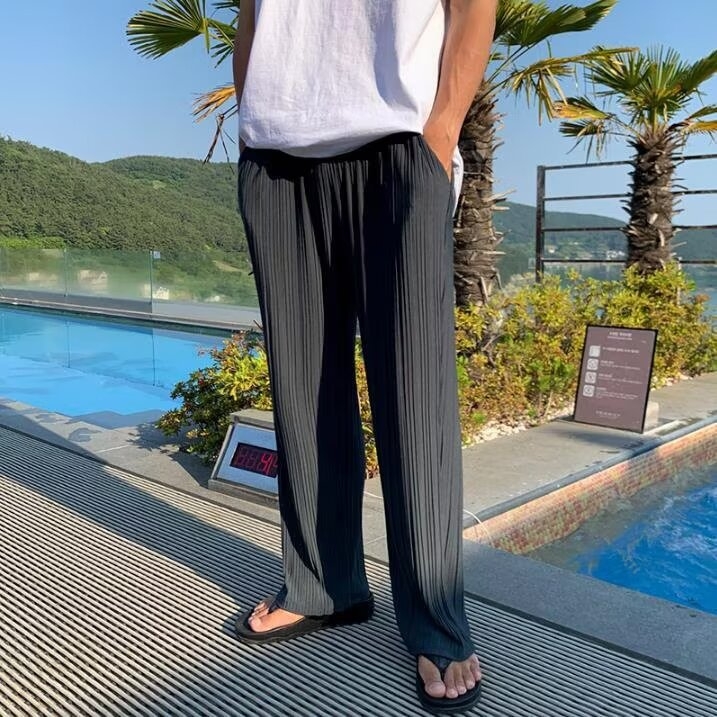 Muške hlače od ice-silk, plisirane, ljeto, korejskog stila, ravni kroj, široke nogavice, skraćena duljina, casual hlače za ljeto