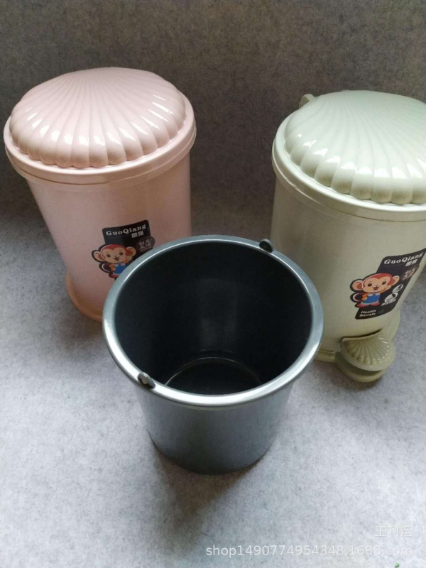 Pedalni koš za smeće s poklopcem, plastični, 5 L, za kućanstvo (kuhinja, kupaonica, dnevni boravak)