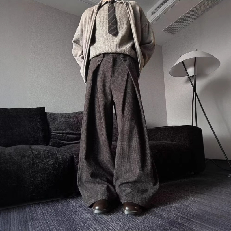 Muške hlače u uzorku haunstooth, plisirane u A-liniji, s drape efektom, otporne na nabore, blago široke nogavice, poslovno casual stil