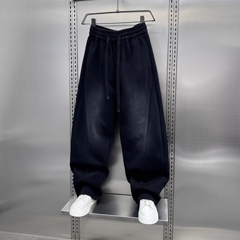 Američki streetwear jesen 2025 — muške sportske hlače, širokih nogavica, visok struk, elastični pojas, široke noge, izblijedjeli efekt