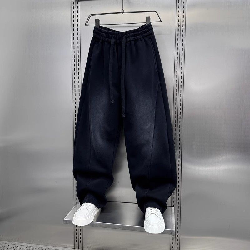 Američki streetwear jesen 2025 — muške sportske hlače, širokih nogavica, visok struk, elastični pojas, široke noge, izblijedjeli efekt