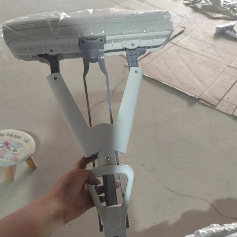 Tuohai sklopivi mop s željeznom šipkom i glavom od plastike i pamuka
