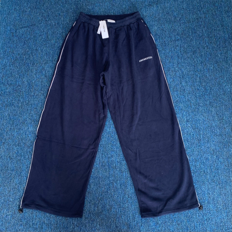 Mertra Mert-a307 Pletene terry hlače, široke nogavice i ravni kroj, zimski model 2024, elastičan pojas, udoban kroj, 100% pamuk, streetwear casual