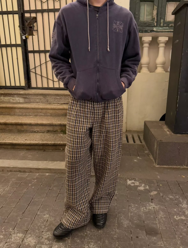 Ανδρικά παντελόνια σε στυλ Old Money, πλισέ καρό, casual, χειμωνιάτικο vintage, φαρδιά γραμμή, μακριά μέχρι το πάτωμα