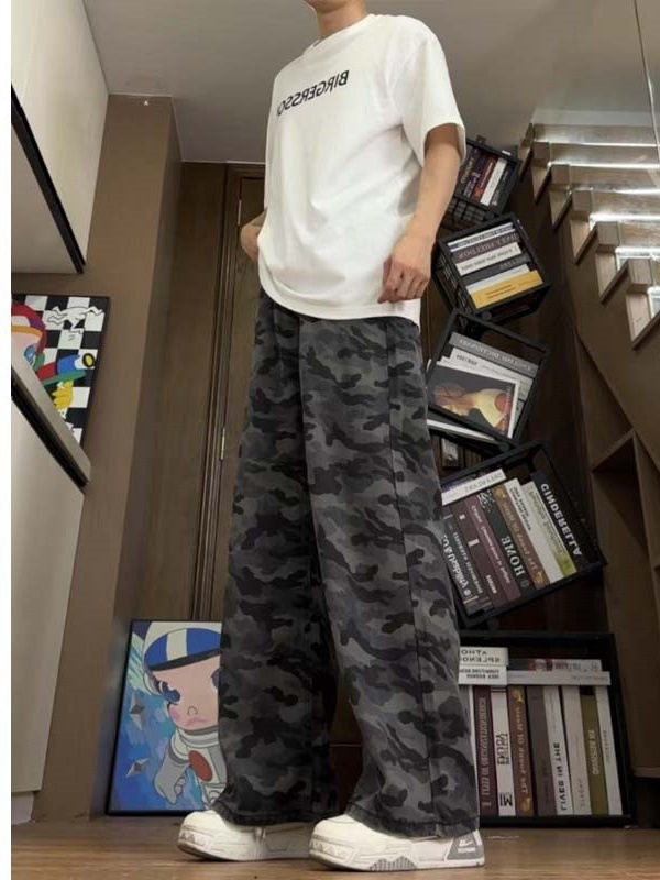 Yemi fashion 2025 Amerikanske retro kamuflažne radne hlače za muškarce, opuštenog kroja, široke nogavice, ispran završetak
