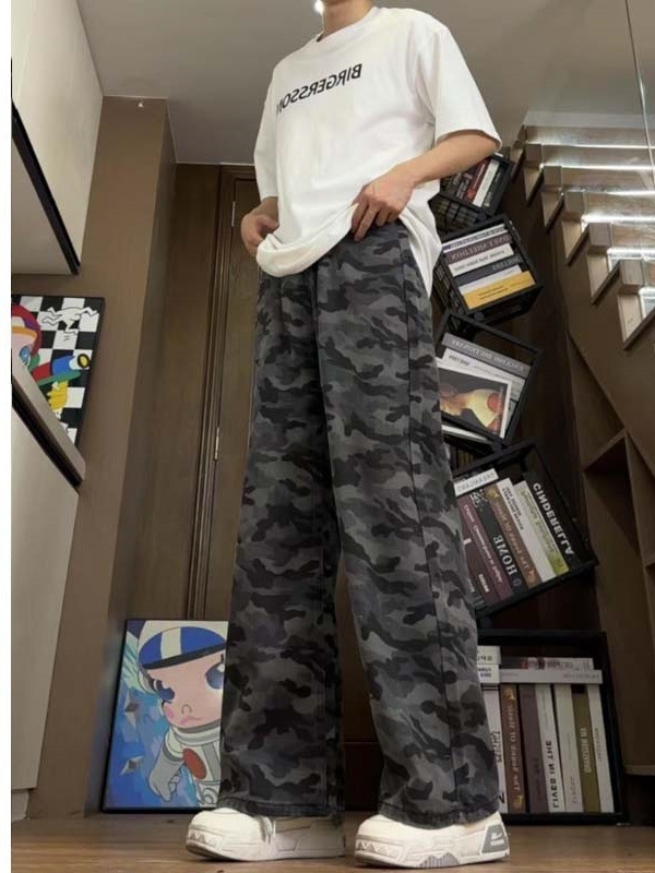 Yemi fashion 2025 Amerikanske retro kamuflažne radne hlače za muškarce, opuštenog kroja, široke nogavice, ispran završetak
