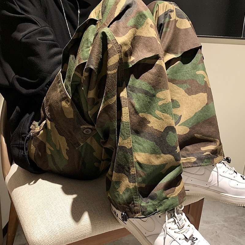 Muške hlače s kamuflažom u američkom stilu, retro, opuštenog kroja, široke nogavice, street hip-hop stil, inspirirano Hong Kongom.