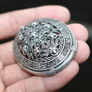 Severska Viking broš s kompasom - vintage metalni nakit