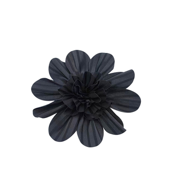 2024 vară: prospețime florală cu imprimeu mare, fustă scurtă, mâneci scurte și accesorii versatile