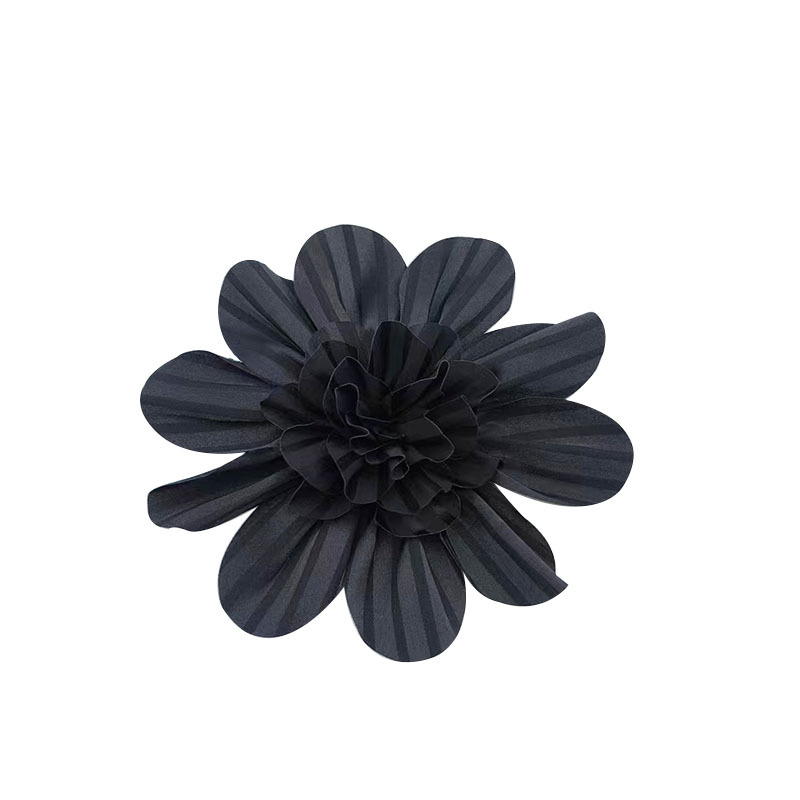 2024 vară: prospețime florală cu imprimeu mare, fustă scurtă, mâneci scurte și accesorii versatile
