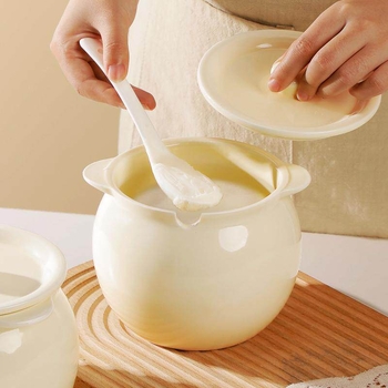 Keramički kuhinjski spremnik za masnoću 1400 ml, s dvije ručke, velik kapacitet, otporan na visoke temperature, spremnik za vruće ulje i začine, uz uključenu malu žlicu