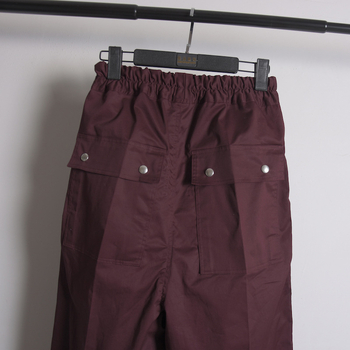 Muške jesenske casual hlače u boji pig liver purple, s zatvaračem na zip, s mikro‑flare krojem