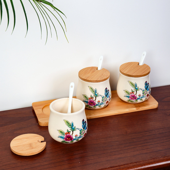 Set keramičkih posuda za začine s poklopcem, japanskog stila