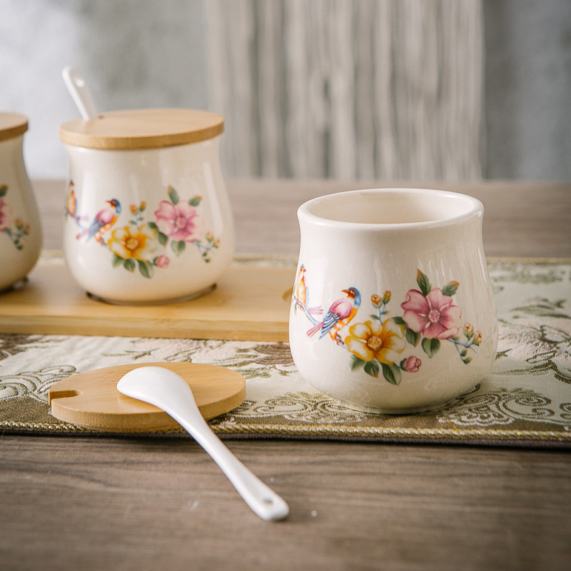 Set keramičkih posuda za začine s poklopcem, japanskog stila